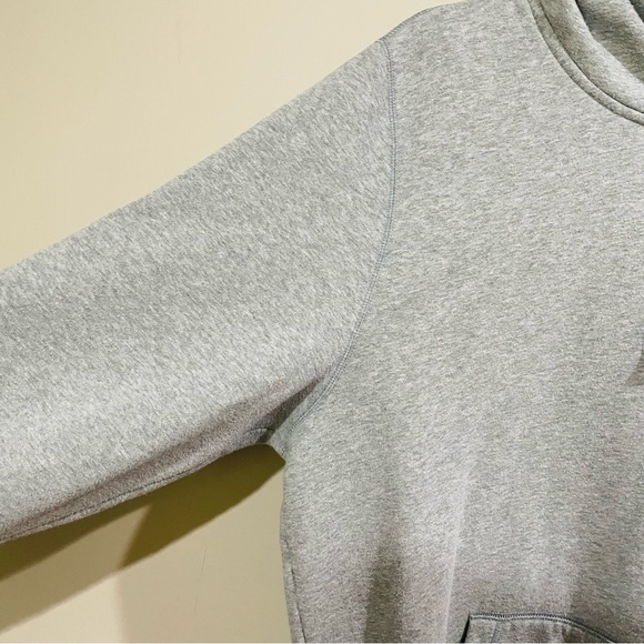 UNDER ARMOUR GRAY HOODIE - Picture 3 of 11